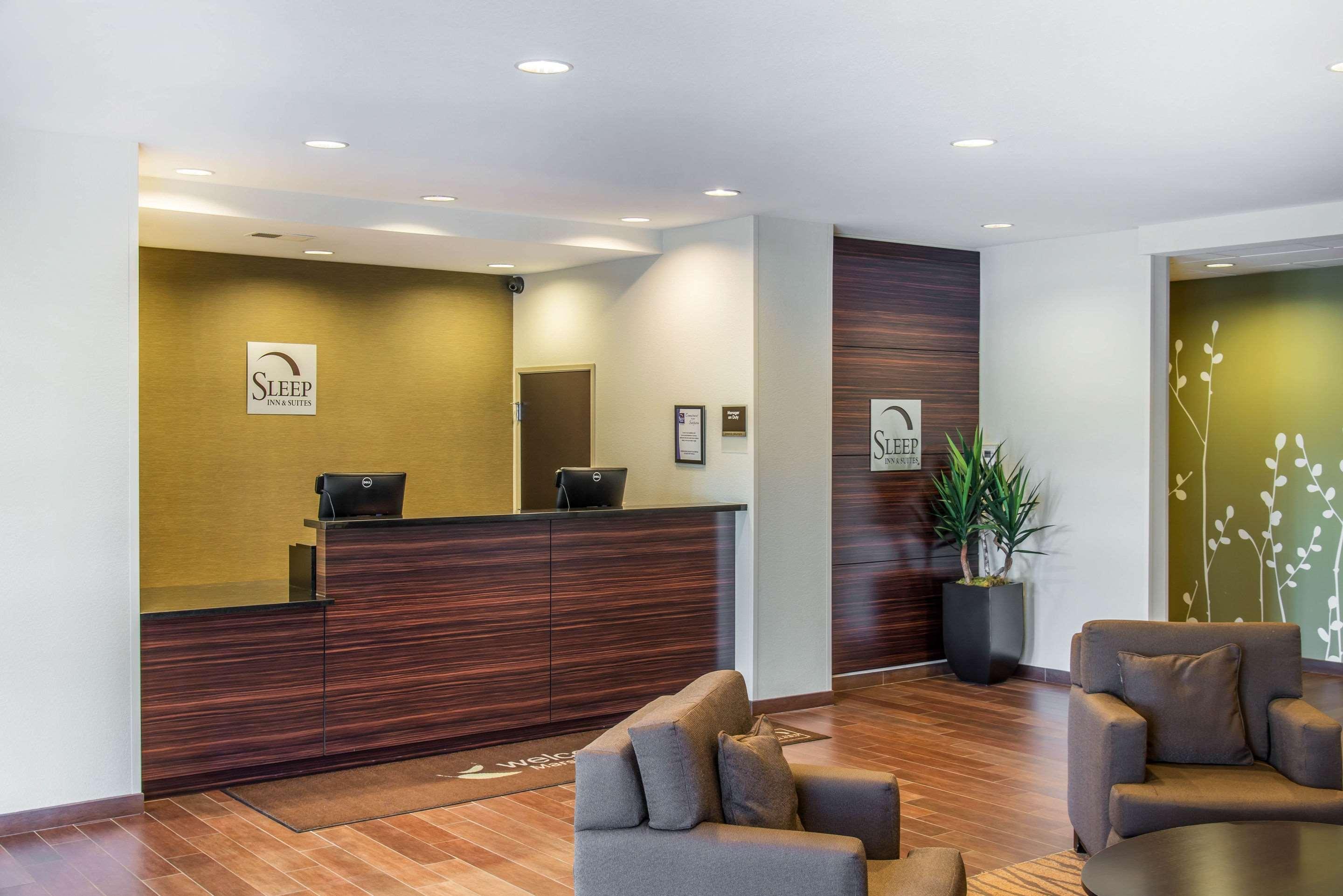 Sleep Inn & Suites Marshall - University Area Exteriér fotografie