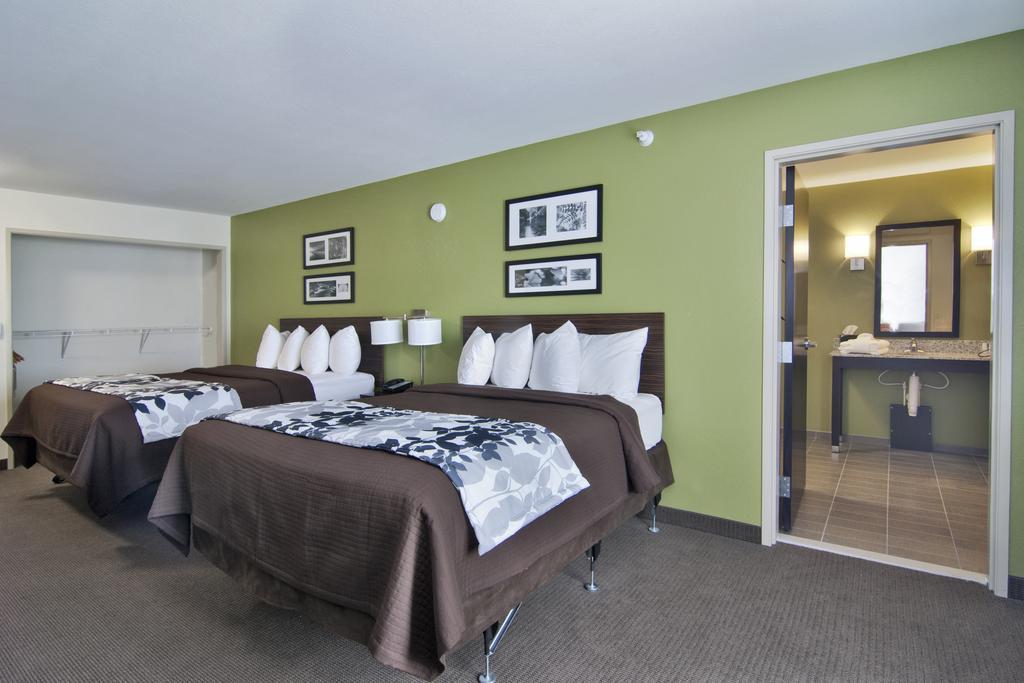 Sleep Inn & Suites Marshall - University Area Exteriér fotografie
