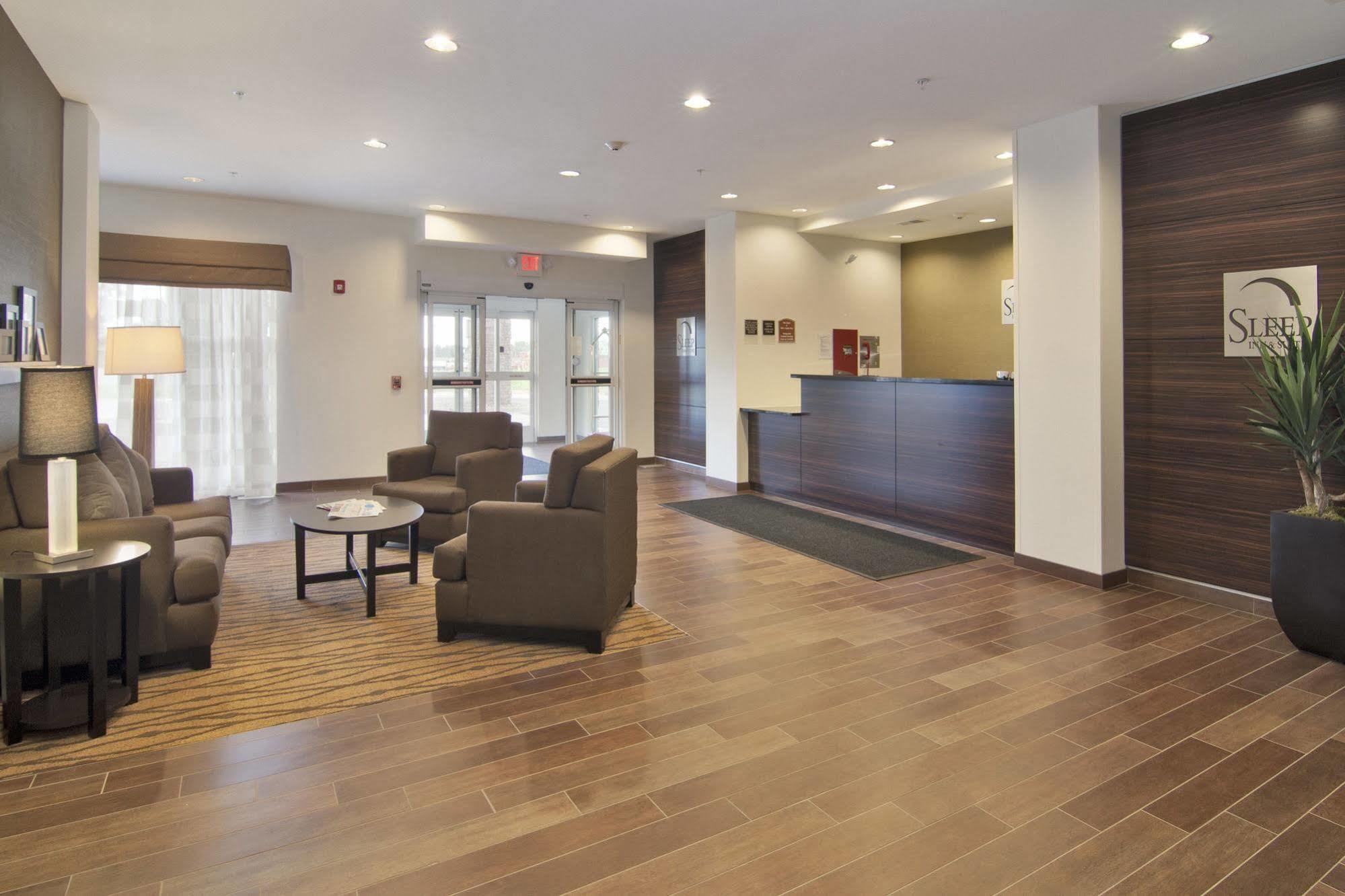 Sleep Inn & Suites Marshall - University Area Exteriér fotografie