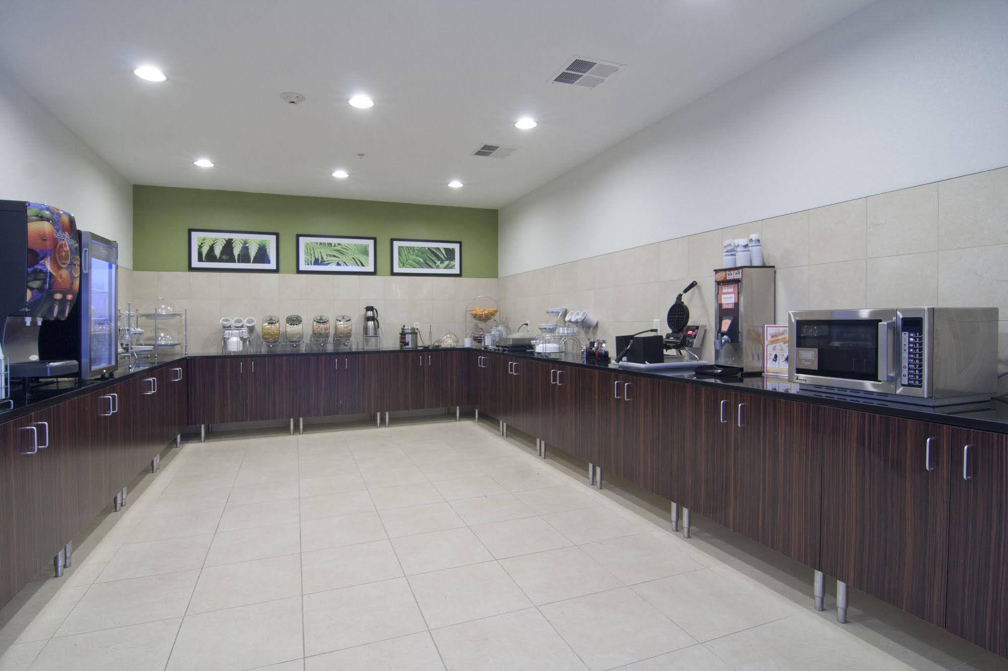Sleep Inn & Suites Marshall - University Area Exteriér fotografie
